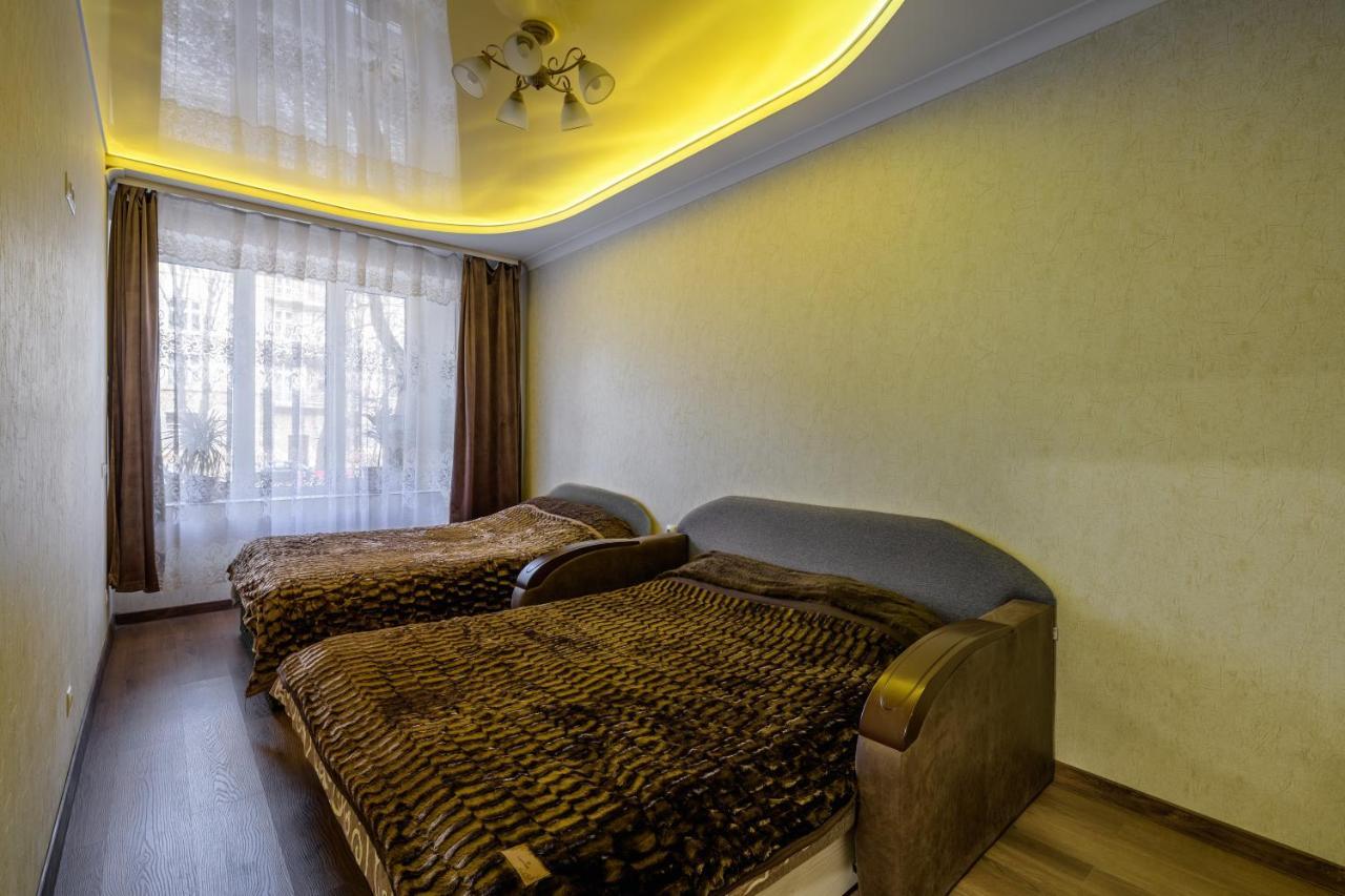 Kyivska Apartments Lviv Exterior foto
