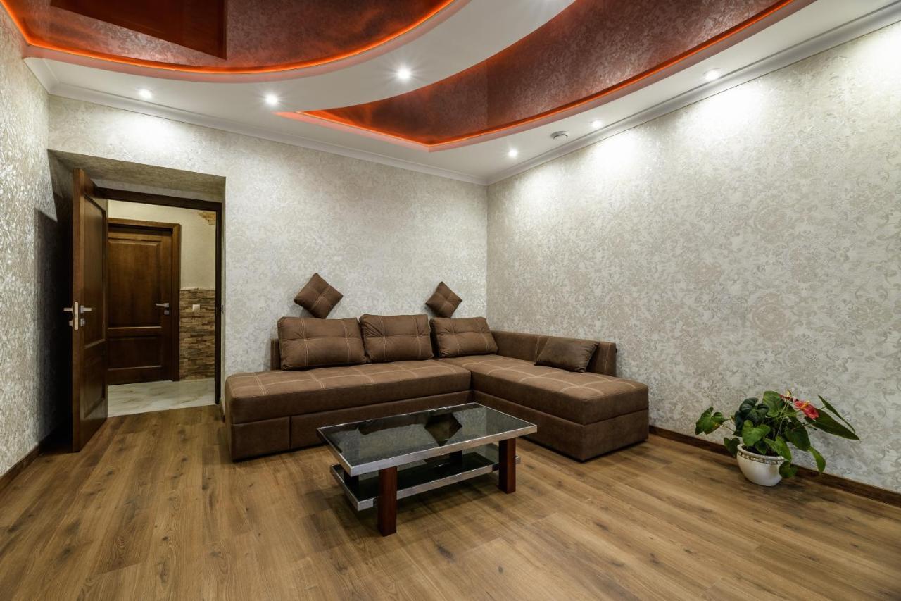 Kyivska Apartments Lviv Exterior foto